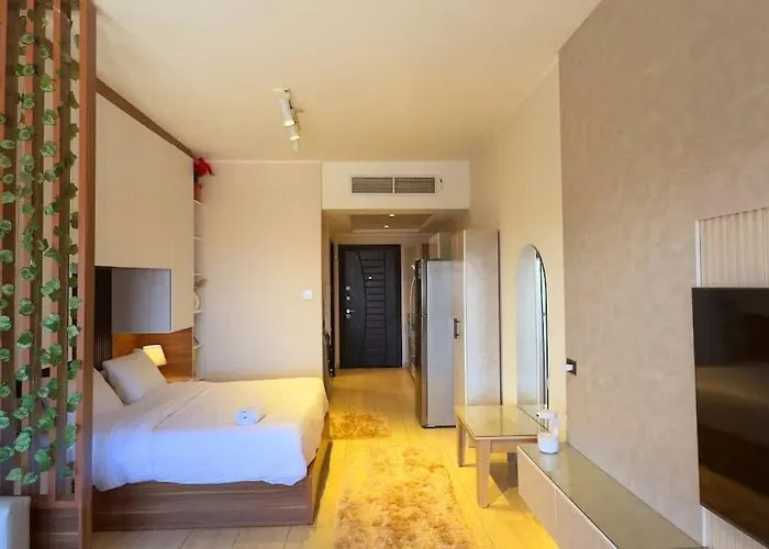 Apartment Luxury Modern With Pool View Aldau Heights *