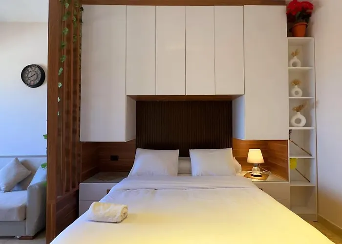 Apartment Luxury Modern With Pool View Aldau Heights *
