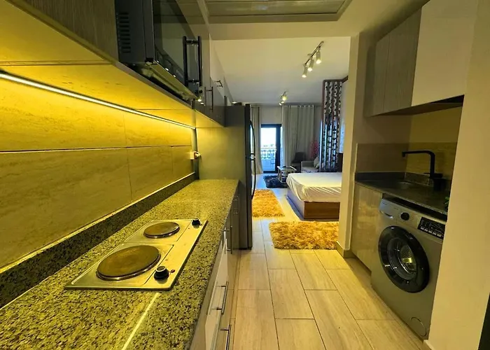 Luxury Modern With Pool View Aldau Heights Apartment
